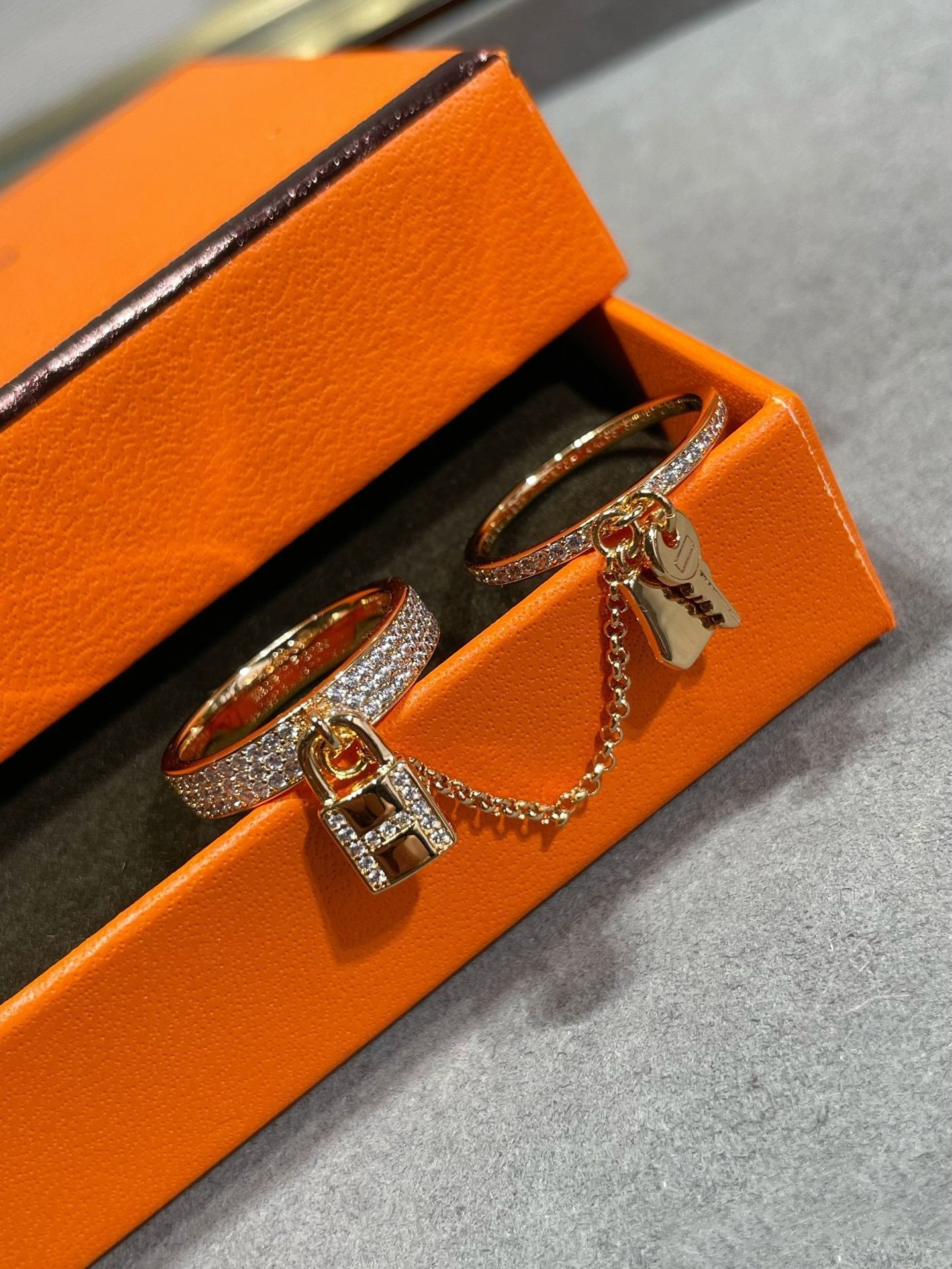 ¡®Lume Jewelry¡¯HM KELLY CLOCHETTE DOUBLE RING IN WITH DIAMONDS