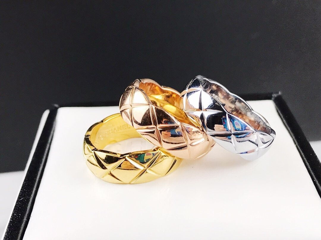 ¡®Lume Jewelry¡¯Quilted pattern ring, diamond‑free