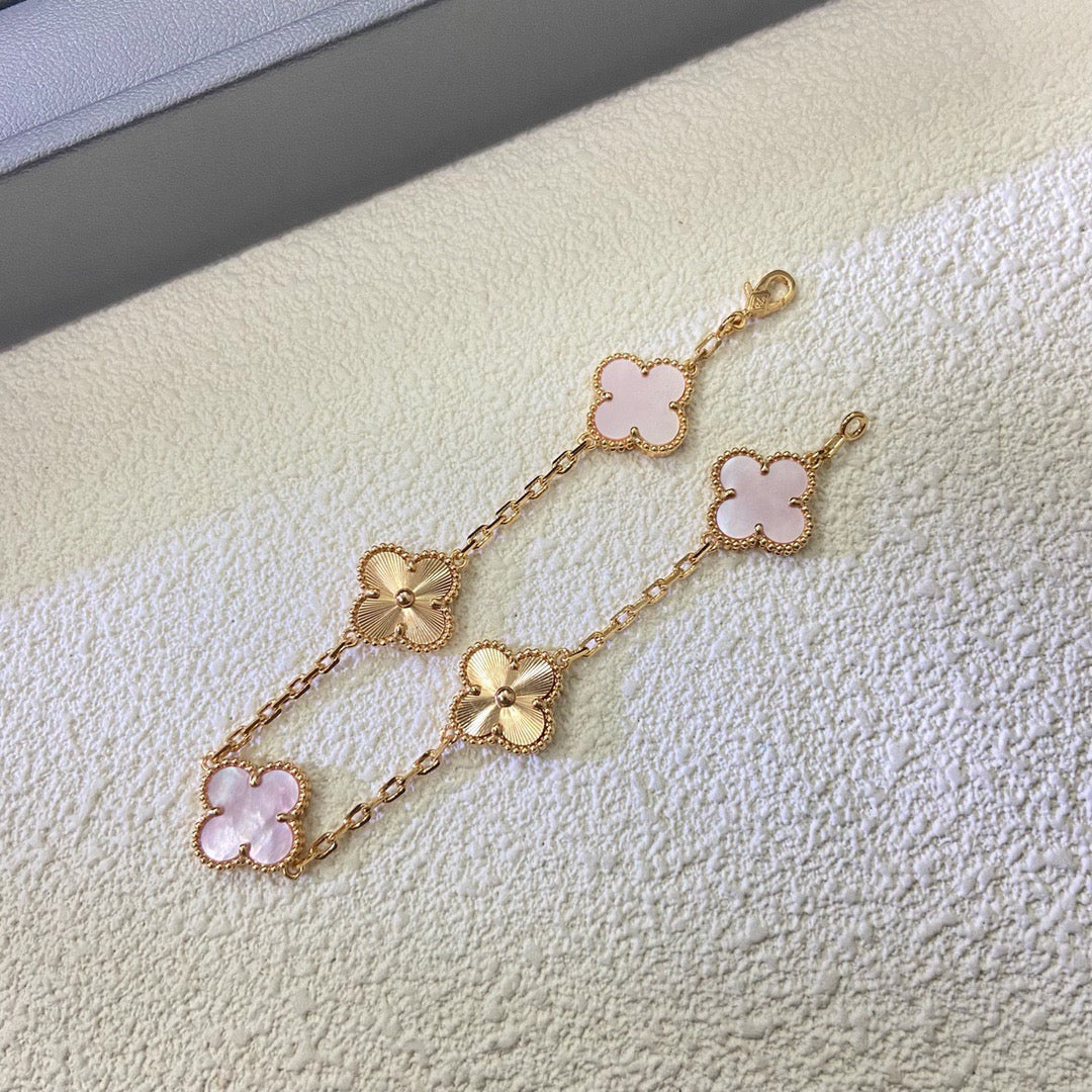 [Lume Jewelry]Vintage Alhambra Pink MOP & Guilloché 5‑Flower Bracelet