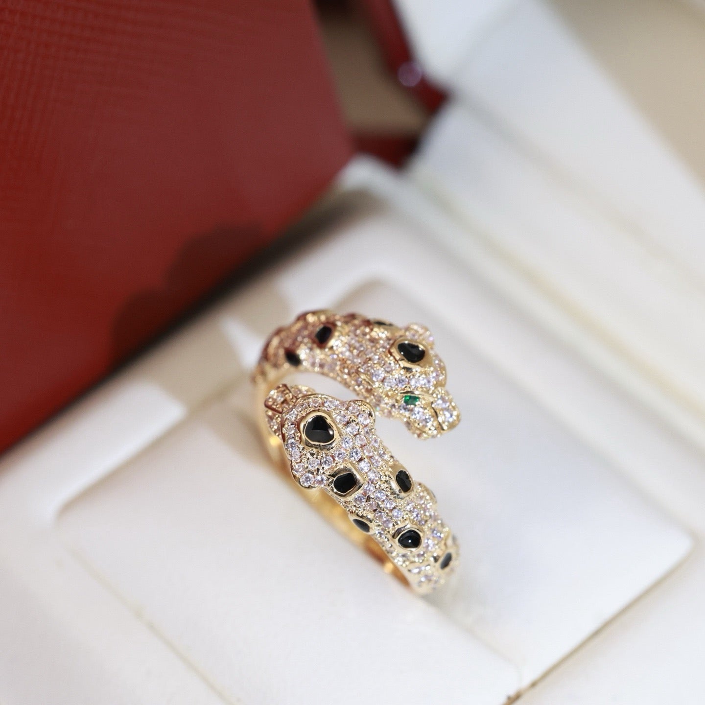 ¡®Lume Jewelry¡¯Double‑Panther‑Head Full‑Pavé Diamond Open Ring
