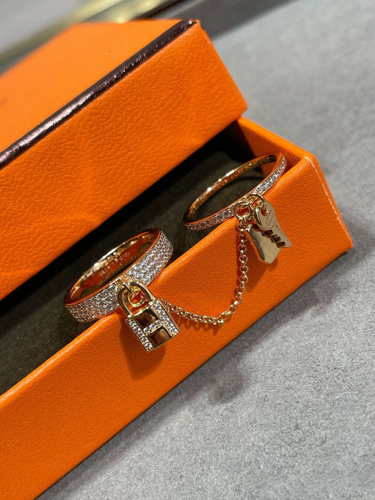 ¡®Lume Jewelry¡¯HM KELLY CLOCHETTE DOUBLE RING IN  WITH DIAMONDS